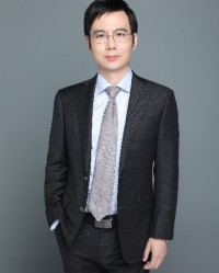  曼联逆袭埃弗顿保留欧战希望  